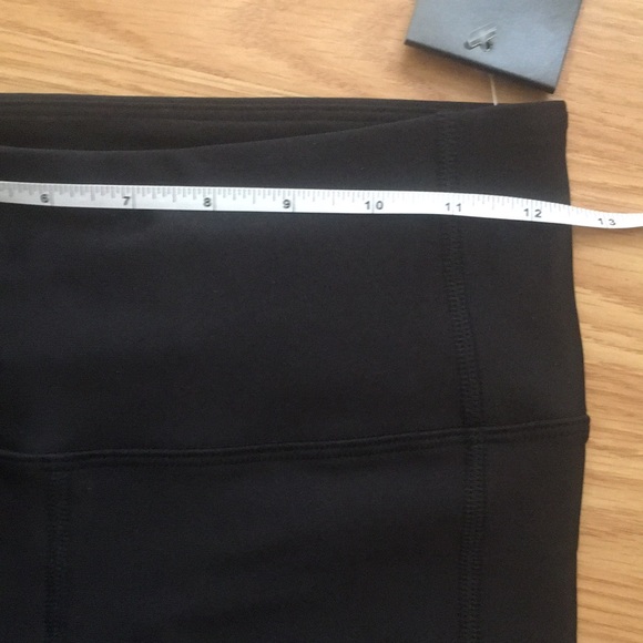 Under Armour Compression High Rise Ankle Legging - Picture 4 of 6